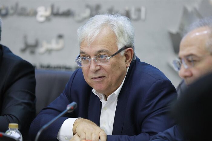 اهتمام ملی برای بازکردن گره تولید و صادرات قالی