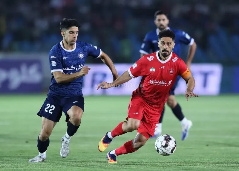تساوی پرسپولیس مقابل گل‌گهر در نیمه نخست