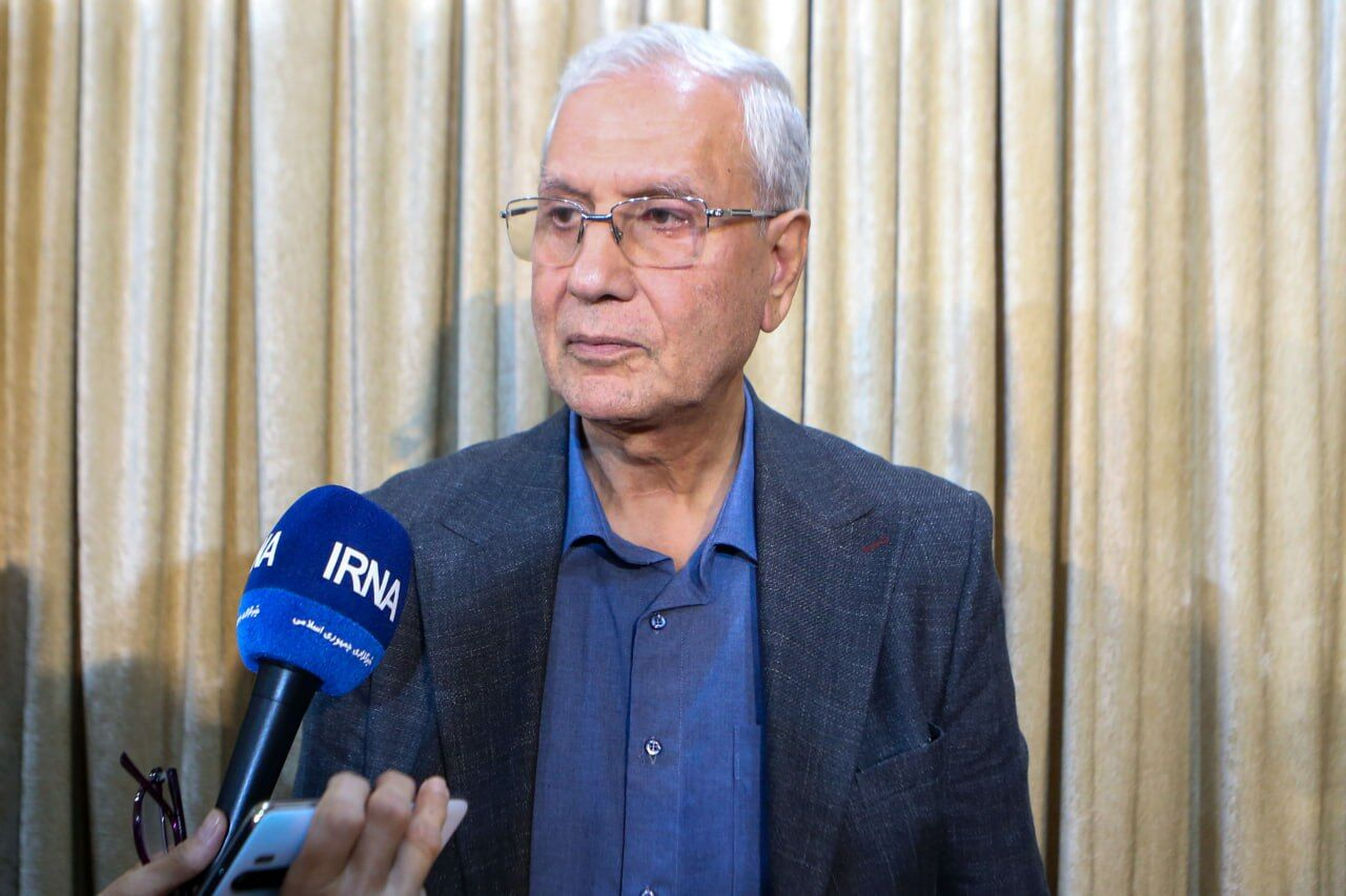 دستیار رئیس جمهور از انعطاف سیاست اقتصادی برای پشتیبانی بیشتر از طبقات حمایتی خبر داد