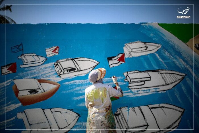 نقش‌هایی بر دیوار؛ هنرمندان فلسطینی به ناوگان شکست محاصره غزه خوشامد می‌گویند+ عکس