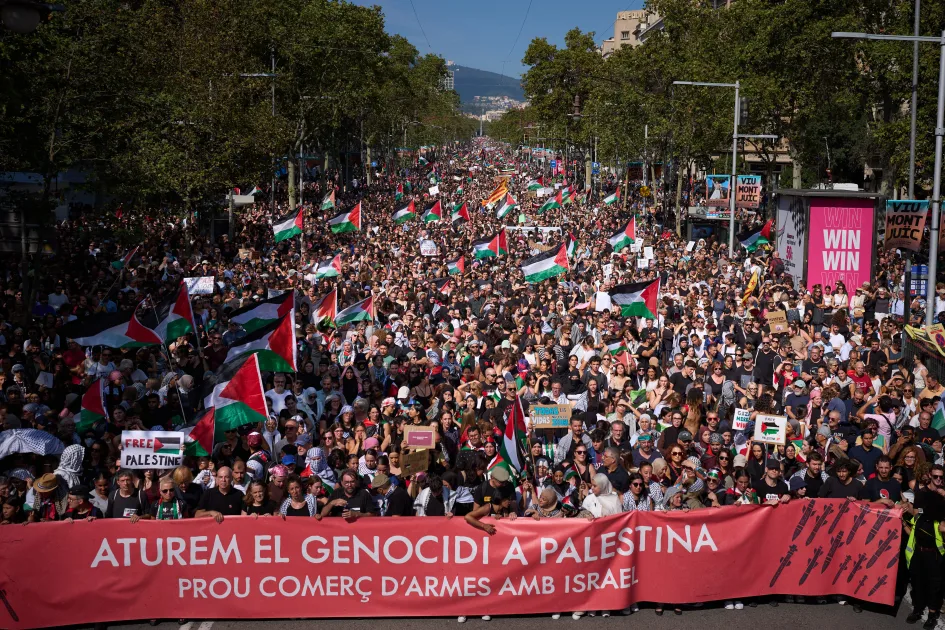 اعتراض جهانی به توقیف کاروان «الصمود»؛ روایت تصویری از خروش حامیان فلسطین