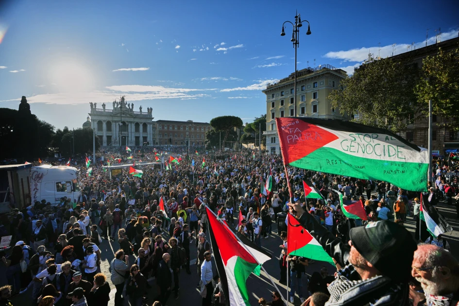 اعتراض جهانی به توقیف کاروان «الصمود»؛ روایت تصویری از خروش حامیان فلسطین