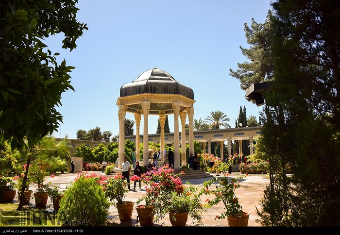 مرمت حافظیه تا کشف شیء قاجاری