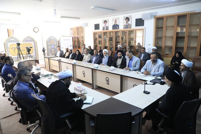 امام جمعه بیرجند: دشمن در برابر ملتهای آگاه و مقاوم هیچ توانایی ندارد