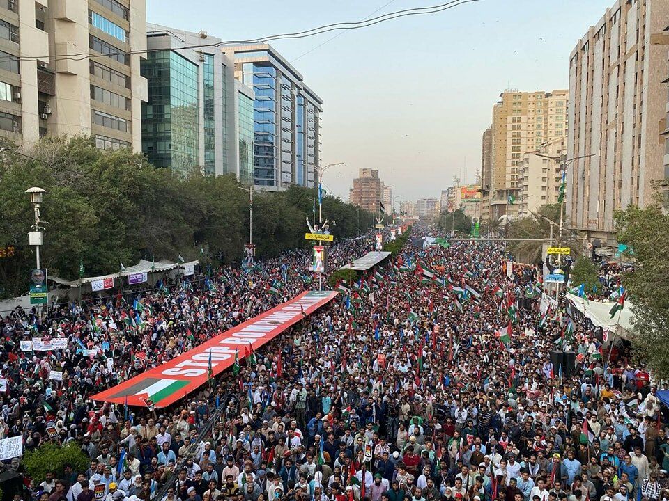 راهپیمایی میلیونی حامیان فلسطین در کراچی پاکستان + فیلم و عکس