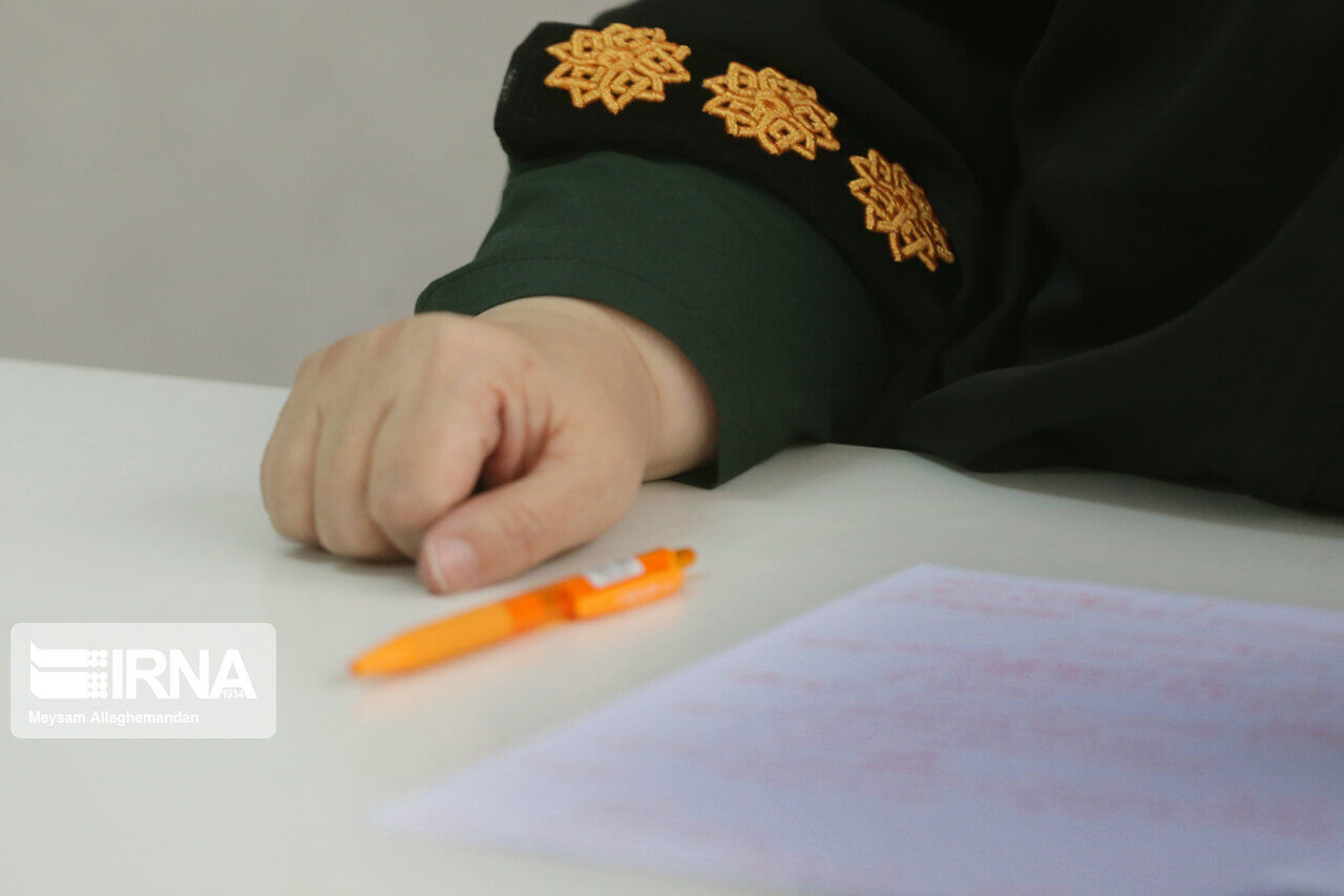 نقش امروزی پلیس فارغ از مقابله با جرم، کاهش آسیب‌های اجتماعی است