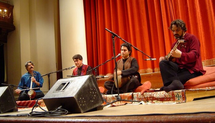 کمانچهنواز دیارِ حقیقت که موسیقی او را رها نکرد