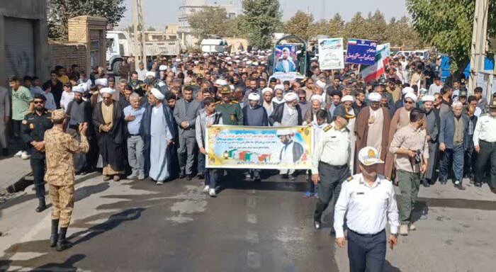 پیکر مطهر طلبه شهید ولی‌زاده در باروق تشییع و خاکسپاری شد