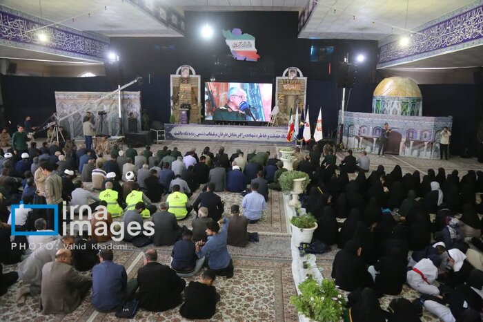 سخنگوی وزارت دفاع: شهدا از ما انتظار مجاهدت و تلاش دارند