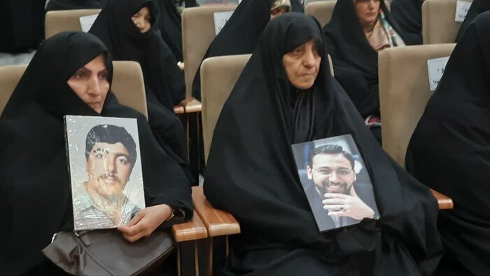 فرمانده سپاه عاشورا: آمریکا برای نجات اسرائیل تلاش می کند