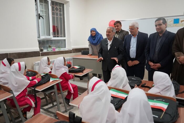 افتتاح آموزشگاه ۶ کلاسه ابتدایی در زیرکوه با حضور وزیر آموزش و پرورش