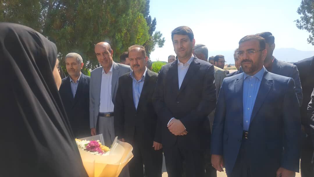 وزیر ارتباطات و فناوری اطلاعات وارد شیراز شد