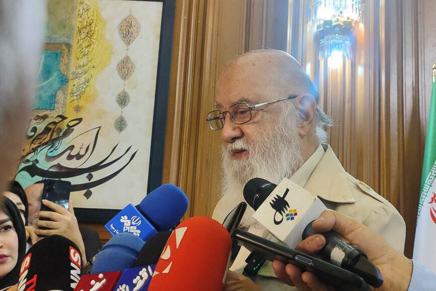 چمران: یقه شهردار تراکم‌فروش مازاد بر قانون را می‌گیریم