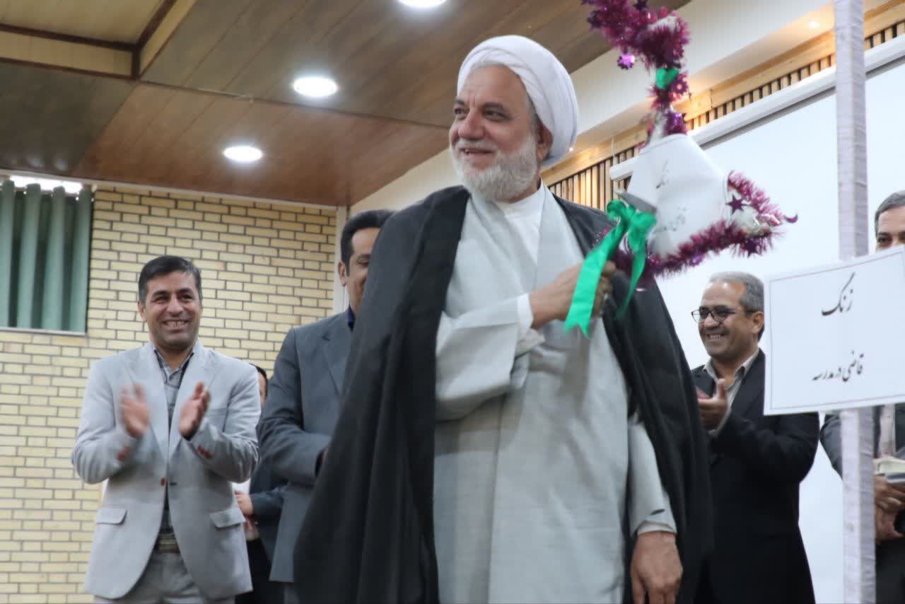 طرح قاضی مدرسه در کرمان با همکاری ۱۳۰ نفر از قضات آغاز شد