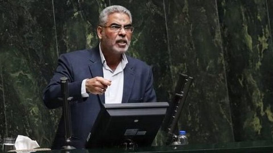 نماینده تهران خواستار ارائه توضیح دولت درمورد ارزهای صادراتی بازنگشته به کشور شد نماینده تهران خواستار ارائه توضیح دولت درمورد ارزهای صادراتی بازنگشته به کشور شد