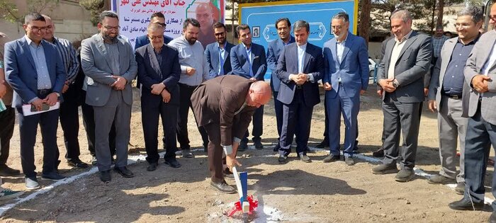 آغاز نهضت مدرسه‌سازی در کهریزک با واگذاری ۲۲ هزار متر زمین به آموزش وپرورش