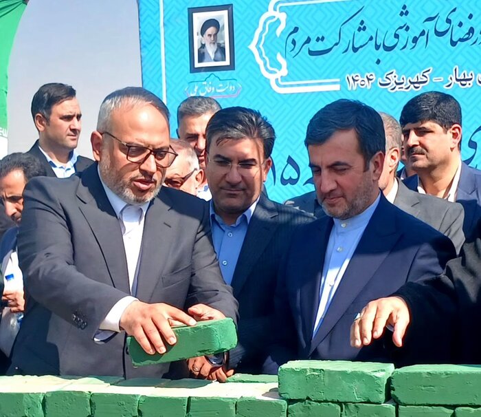 مدارس فرسوده تهران باید در برنامه نوسازی ملی حذف شوند
