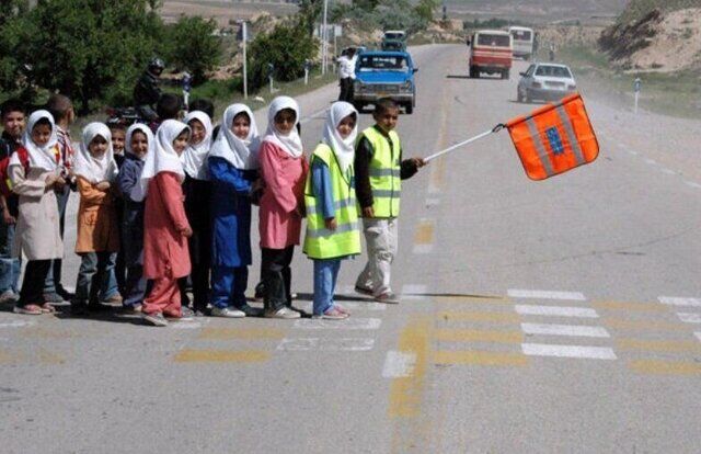 ۳۶۰۰ نفر کاربر جاده ای در آذربایجان غربی با موارد ایمنی آشنا شدند