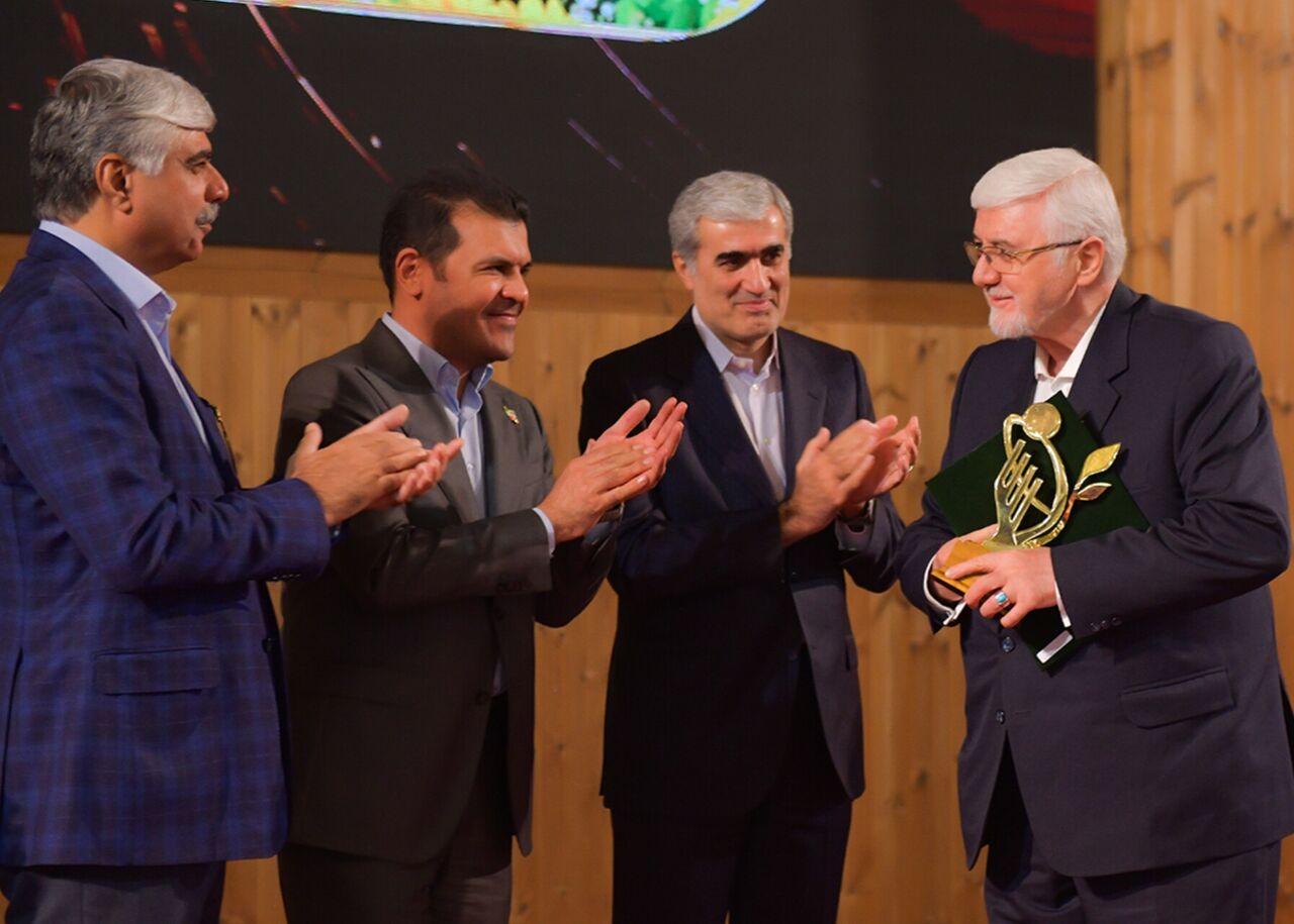 جایزه ملی «فرد اثرگذار در تأمین مالی فناوری و نوآوری ایران»