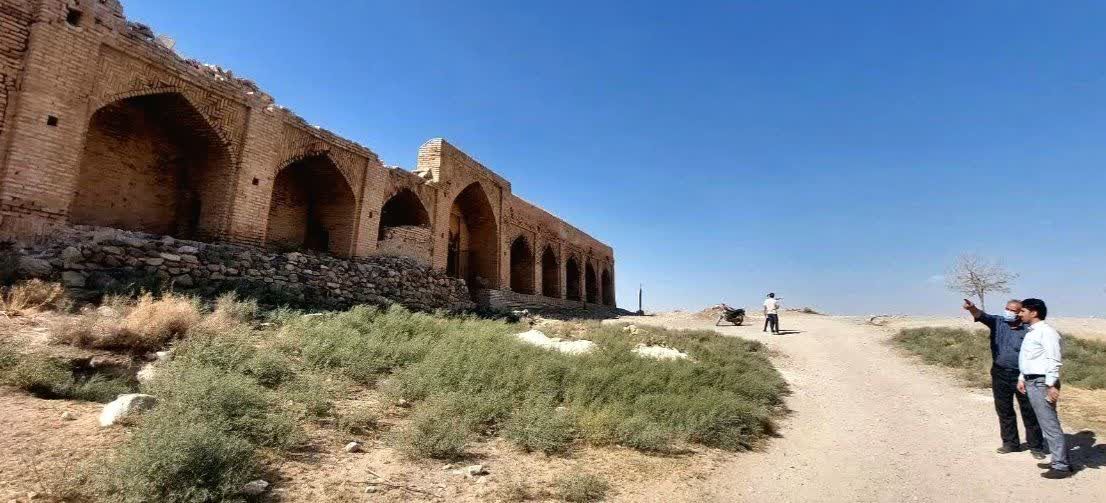 مرمت کاروانسرای ورده زررندیه آغاز شد