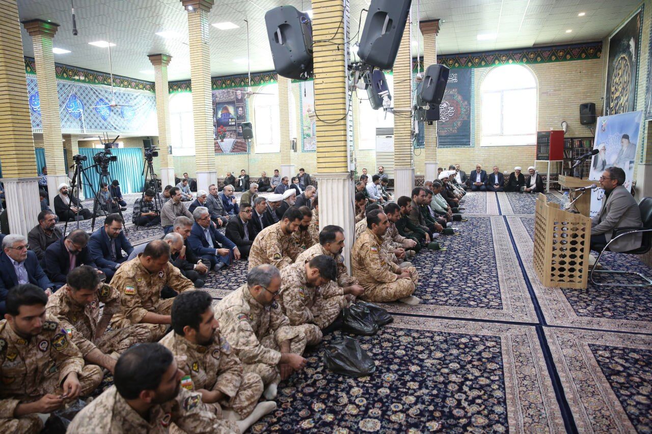 یادواره شهید آیت‌الله اشرفی اصفهانی در کرمانشاه برگزار شد