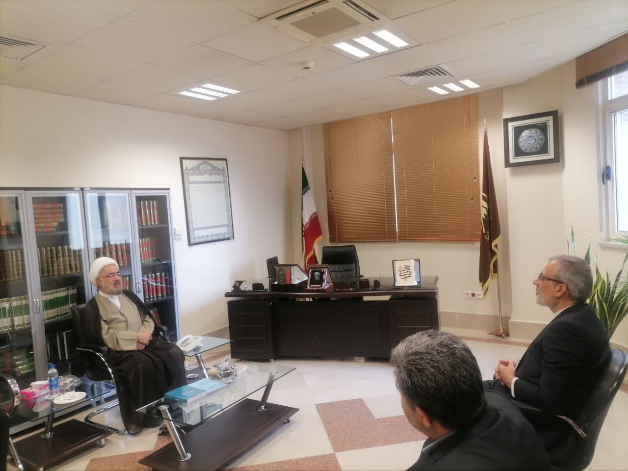 بنیاد اسرا آماده همکاری با ایرنا برای معرفی تفسیر تسنیم است