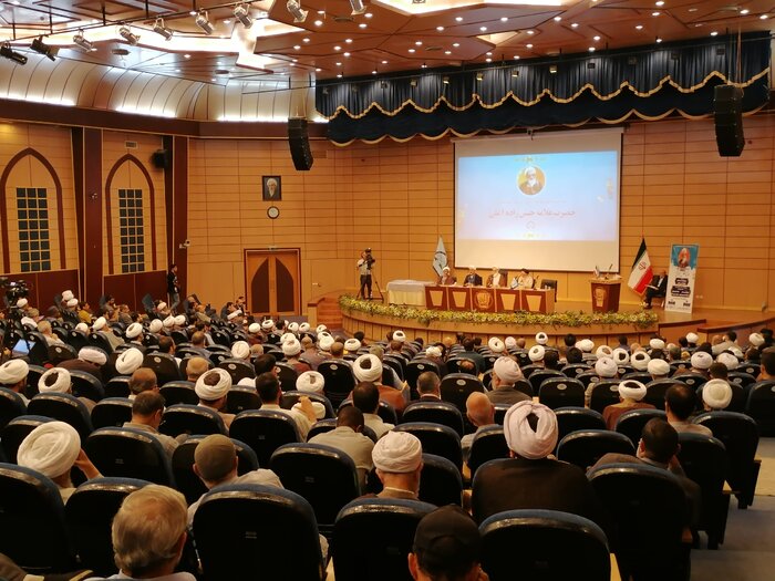 فاضل لنکرانی: علامه حسنزاده آملی نماد جامعیت علمی و معنوی بود