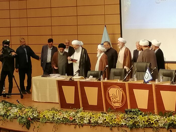 فاضل لنکرانی: علامه حسنزاده آملی نماد جامعیت علمی و معنوی بود