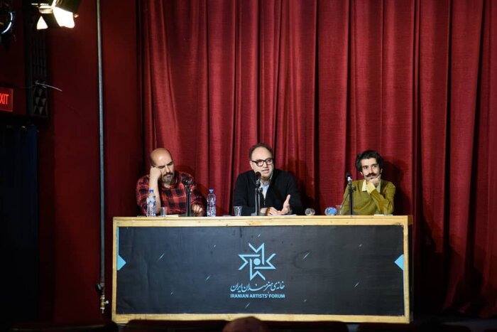 منتقد تئاتر: تجسم «روان‌شناسی مدرن» در مضامین فرمی هنرهای نمایشی است