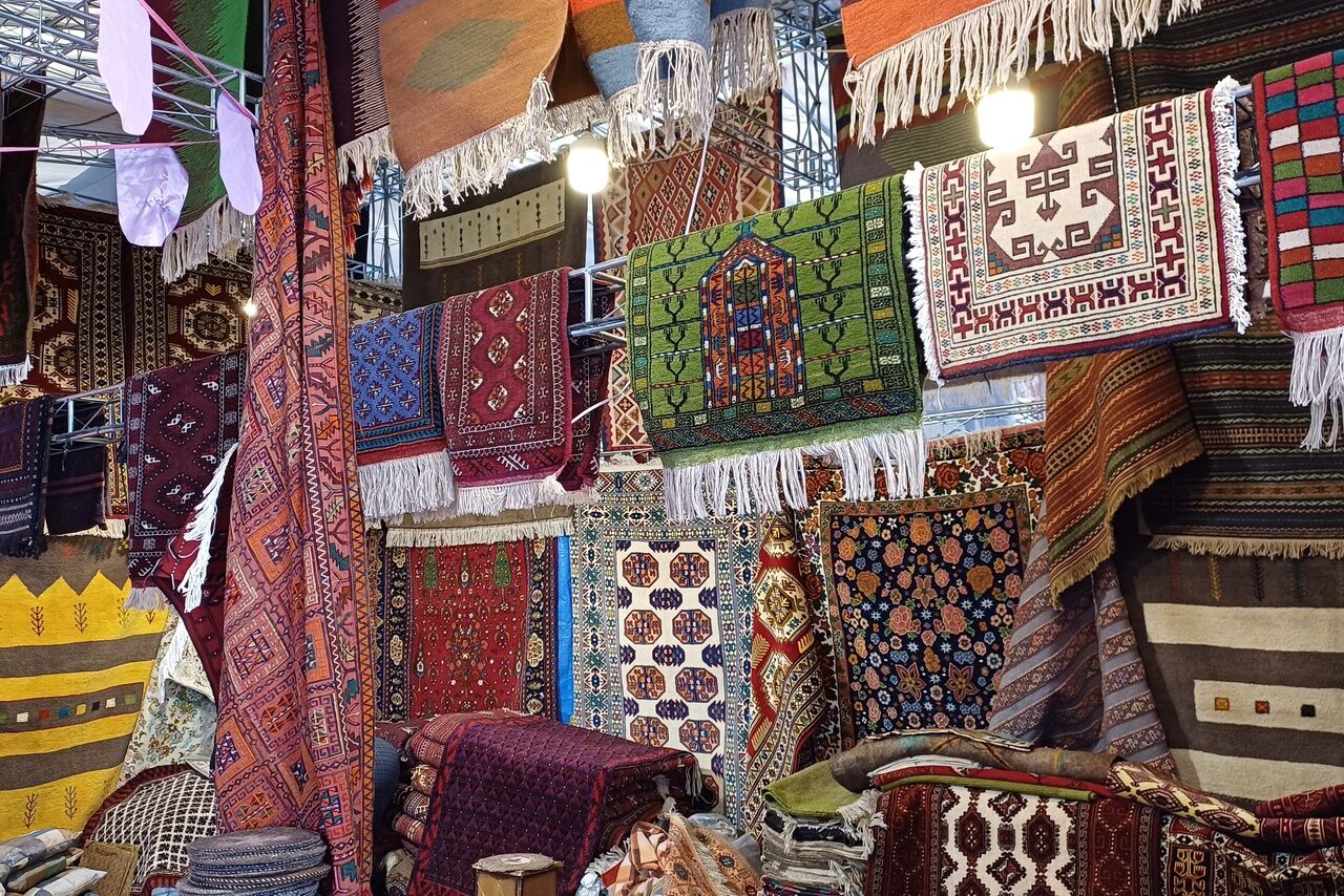 نمایشگاه ملی صنایع‌ دستی در اردبیل برگزار می‌شود