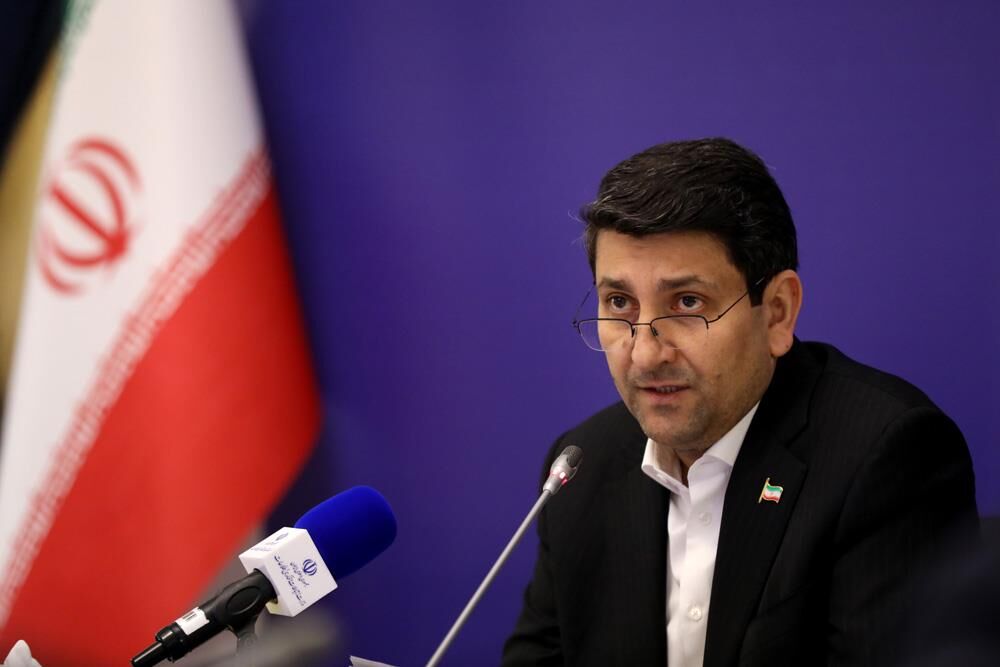 وزیر ارتباطات: هیچ گونه انحصاری در پروژه فیبر نوری مجاز نیست