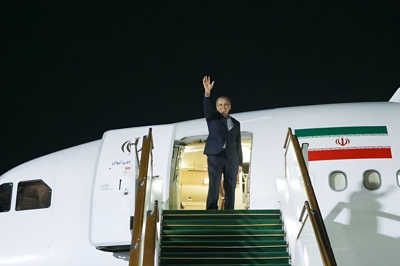رئیس جمهور اصفهان را به مقصد تهران ترک کرد