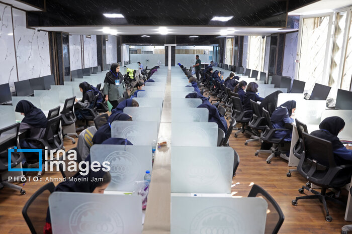 رقابت دانشآموزان نخبه در دوازدهمین المپیاد بینالمللی هندسه ایران