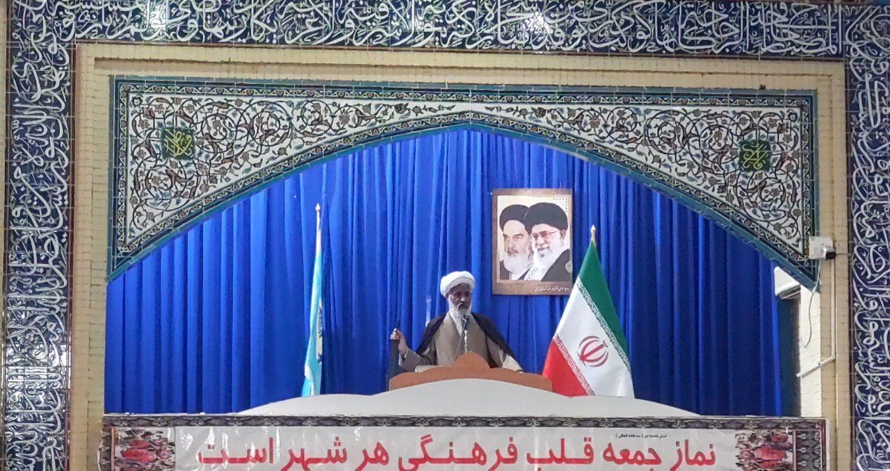 امام جمعه موقت زابل: جنایت‌های رژیم صهیونیستی لکه ننگی بر پیشانی مدعیان حقوق بشر است