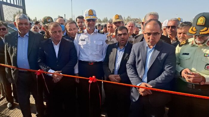 گشایش دروازه واردات خودرو از مرز شمالی با رونمایی از پلاک‌های اختصاصی اینچه‌برون