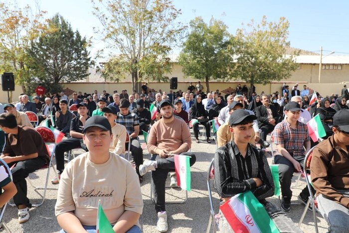 استاندار: تلفیق آموزش با صنعت مسیر توسعه ایلام را هموار میکند