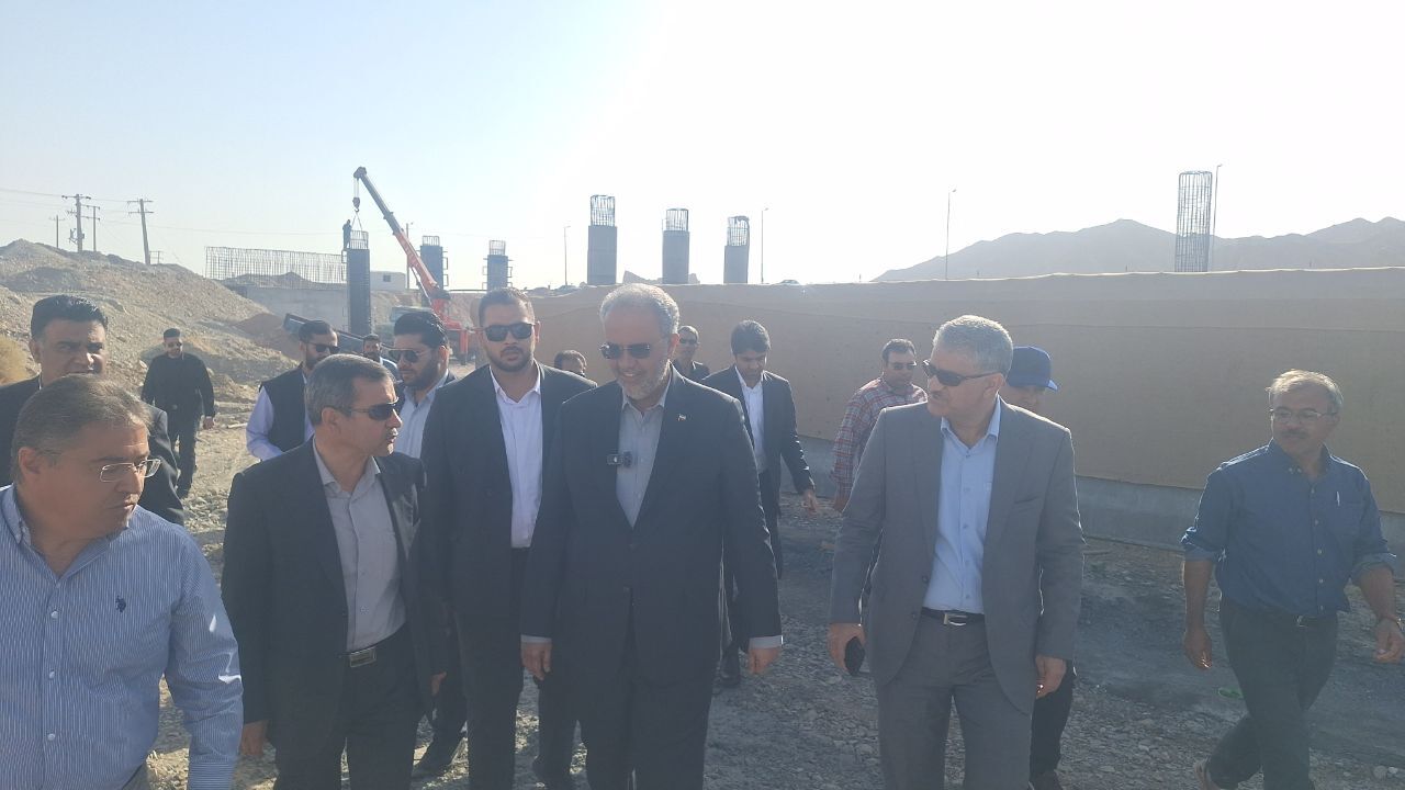 تکمیل پل مهم حرمک در مسیر زاهدان - زابل نیازمند ۱۵۰ میلیارد تومان اعتبار است