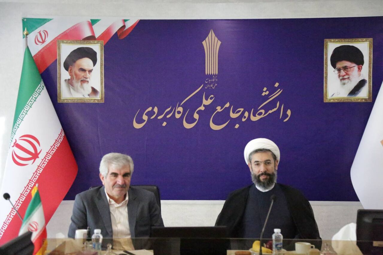 آموزش نظری پاسخگوی نیازهای کشور نیست 