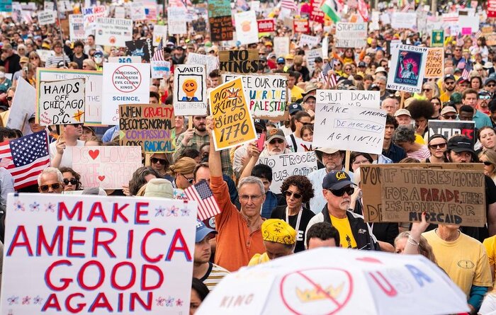 اعتراض میلیونها آمریکایی به سیاستهای ترامپ در سراسر آمریکا + فیلم