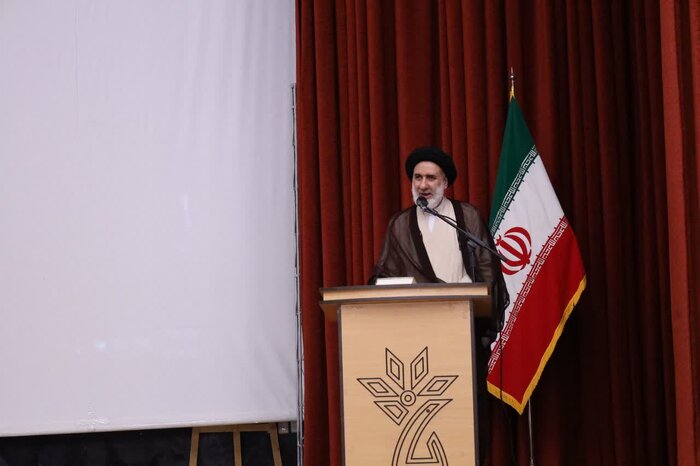 آیینی برای بزرگداشت دکتر سید محمدحسن امامی نجفی دهکردی در شهرکرد