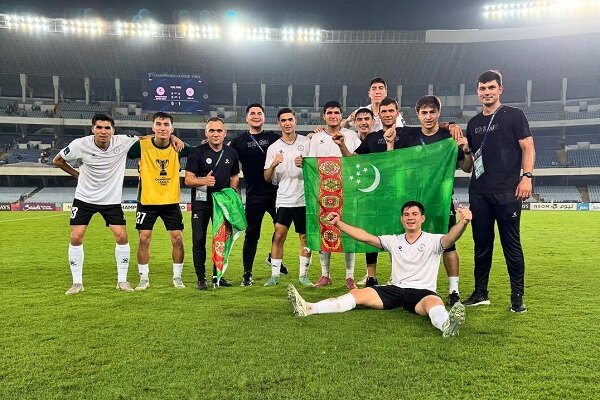 ترکیب احتمالی سپاهان مقابل آخال؛ بازی مرگوزندگی برای نویدکیا