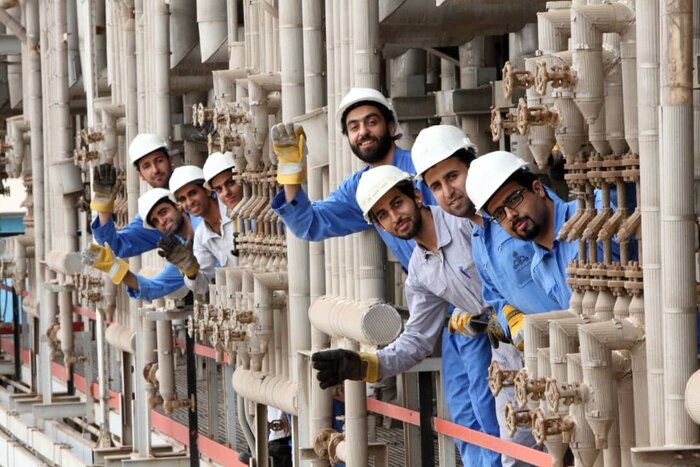 هرمزگان در مسیر طلایی توسعه با طرح‌های پیشران صنعتی