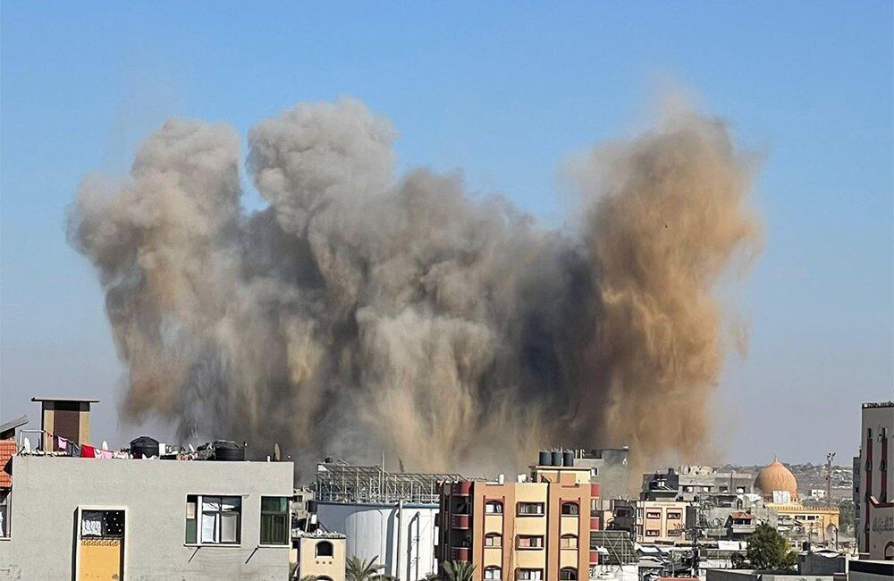 Israel continues to breach ceasefire with deadly attacks across Gaza