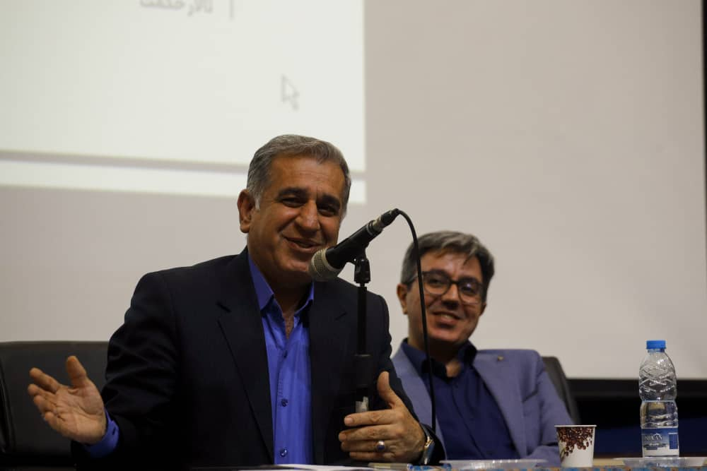 نقشه راه عبور از چالش‌های اقتصادی و اجتماعی؛ توسعه اقتصادی نیازمند اصلاح ساختارها است