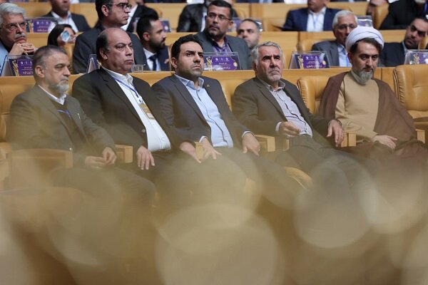 تقدیر رییس جمهور از عملکرد صادراتی درخشان شرکت نفت سپاهان