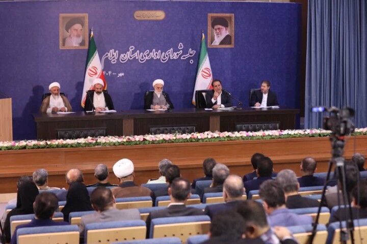 استان ایلام ظرفیتهای عظیم ملی دارد اما در محرومیت مانده است