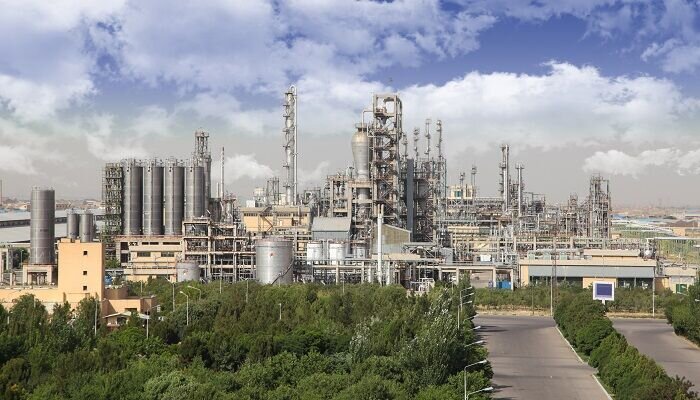 ناترازی انرژی و تامین خوراک مهمترین مطالبه صنعت پتروشیمی