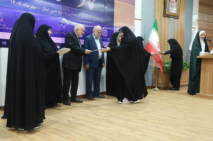 استاندار خوزستان: نماز، سرچشمه قدرت و عزت مسلمانان است