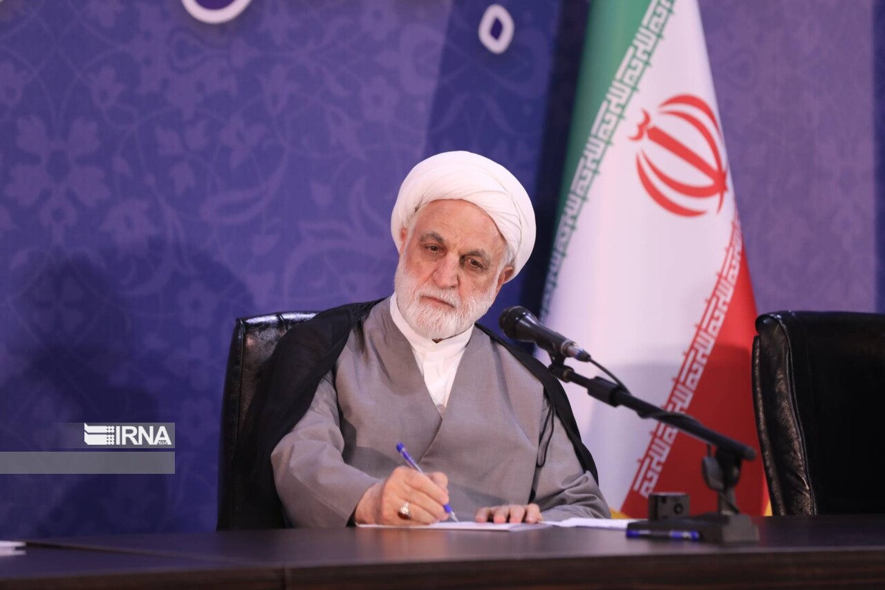 اژه‌ای: فساد را باید با روش علمی و هزینه کمتر مهار کرد  