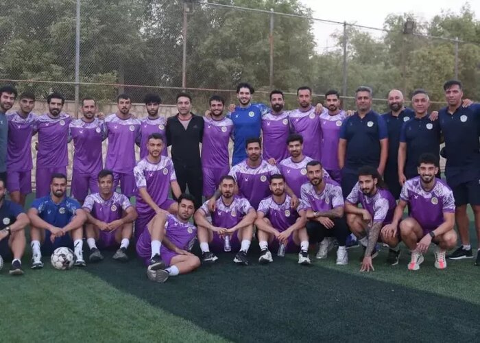 سرمربی برکنار شده تیم شهرداری نوشهر برگشت و تیم را تمرین داد